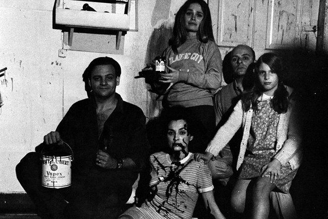 Night of the Living Dead - Van de set - Judith Ridley, Karl Hardman, Marilyn Eastman