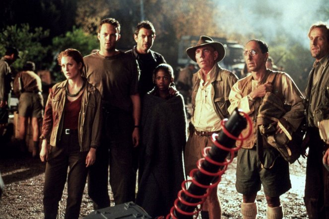 Vergessene Welt: Jurassic Park 2 - Filmfotos - Julianne Moore, Vince Vaughn, Jeff Goldblum, Vanessa Lee Chester, Pete Postlethwaite, Peter Stormare