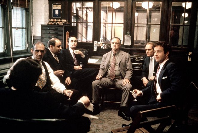 A Keresztapa I. - Filmfotók - Abe Vigoda, Richard S. Castellano, John Cazale, Marlon Brando, Robert Duvall, James Caan