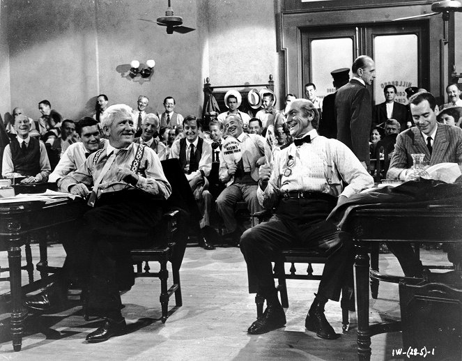 Ken tuuleen kylvää - Kuvat elokuvasta - Dick York, Spencer Tracy, Fredric March