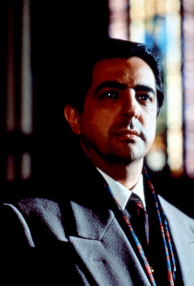 Ojciec chrzestny III - Z filmu - Joe Mantegna