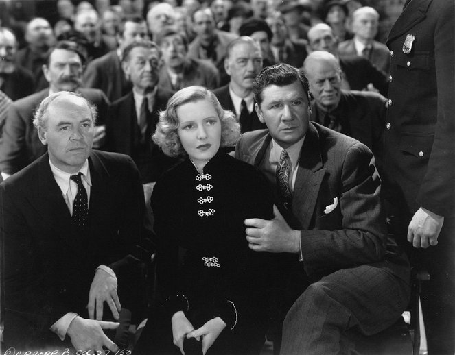Mr. Deeds Goes to Town - Photos - John Wray, Jean Arthur, George Bancroft