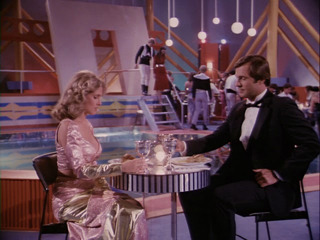 Buck Rogers in the 25th Century - Season 1 - Cruise Ship to the Stars - Z filmu - Gil Gerard