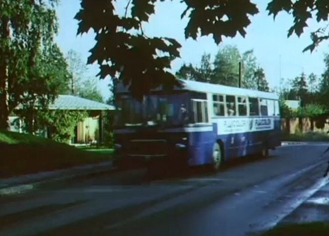 Päivä Helsingin liikenteessä - De la película