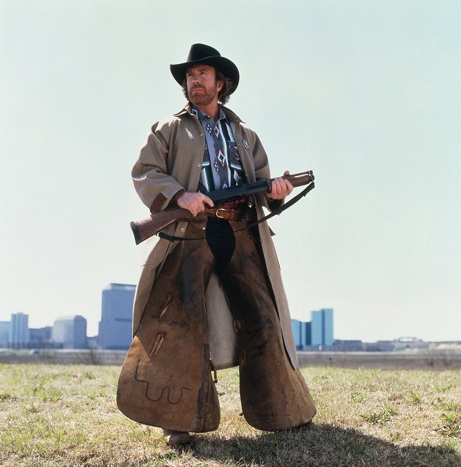 Walker, Texas Ranger - Promo - Chuck Norris