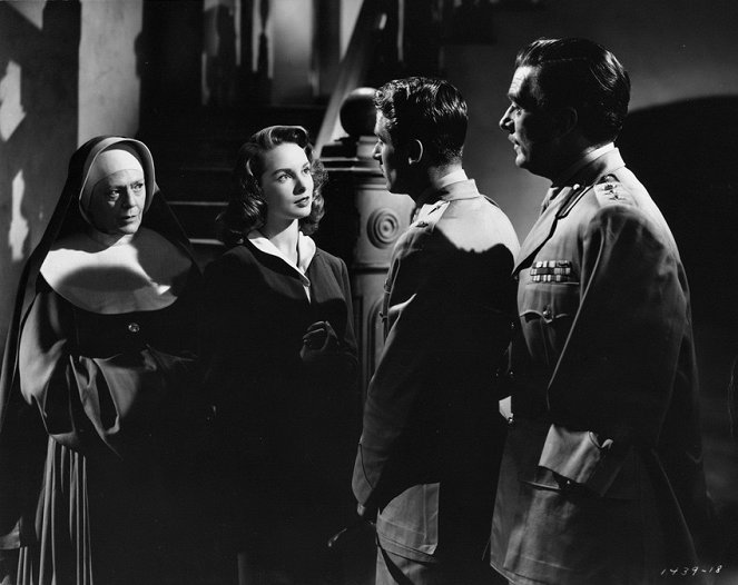 The Red Danube - Van film - Ethel Barrymore, Janet Leigh, Peter Lawford, Walter Pidgeon