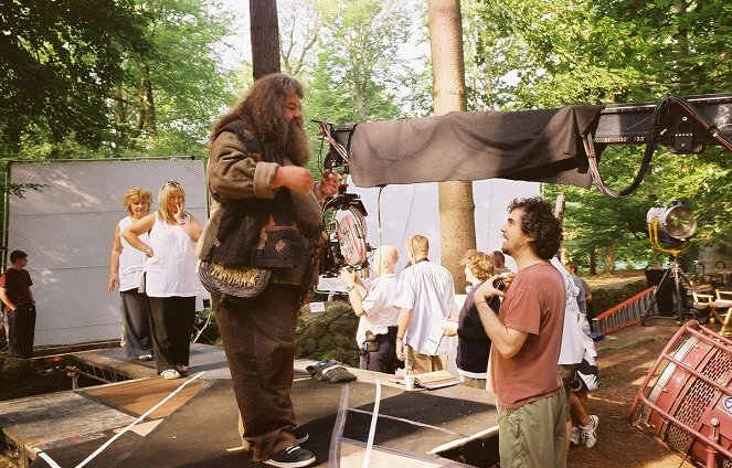 Harry Potter és az azkabani fogoly - Forgatási fotók - Robbie Coltrane, Alfonso Cuarón