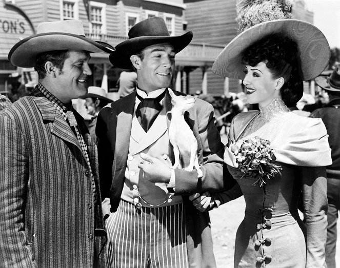 Belle of the Yukon - Film - Guinn 'Big Boy' Williams, Randolph Scott, Gypsy Rose Lee