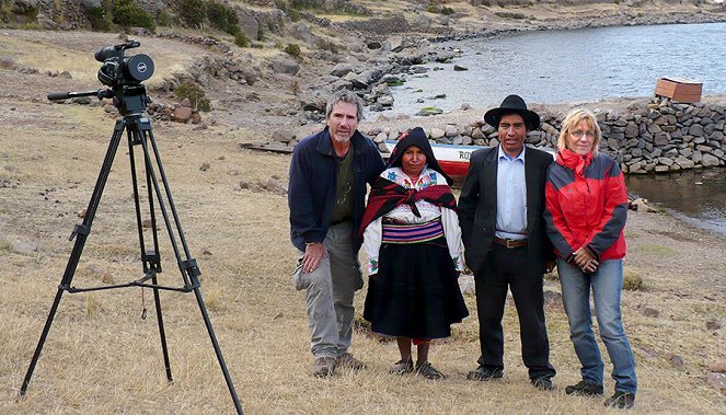České stopy na břehu bájného jezera Titicaca - Kuvat elokuvasta