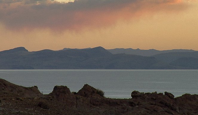 České stopy na břehu bájného jezera Titicaca - Do filme