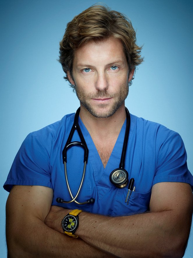 Monday Mornings - Promokuvat - Jamie Bamber