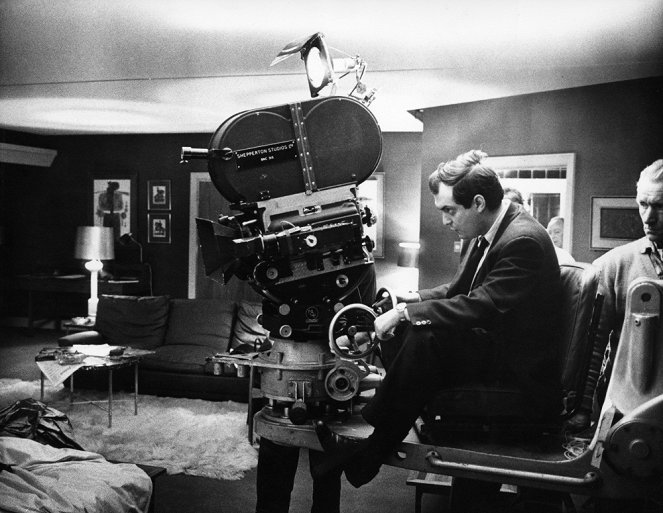 Dr. Divnoláska aneb Jak jsem se naučil nedělat si starosti a mít rád bombu - Z natáčení - Stanley Kubrick