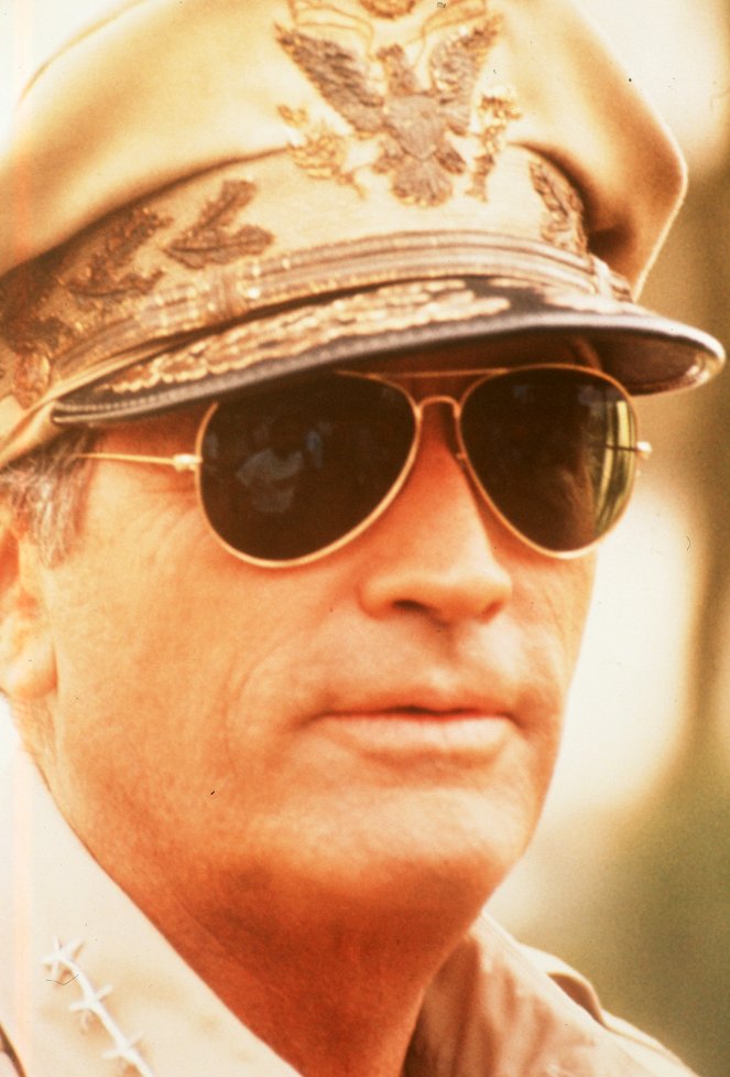 Generál MacArthur - Z filmu - Gregory Peck