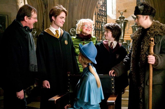 Harry Potter e o Cálice de Fogo - De filmagens - Mike Newell, Robert Pattinson, Miranda Richardson, Daniel Radcliffe, Stanislav Ianevski
