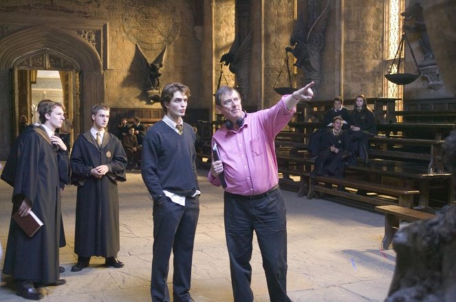 Harry Potter és a Tűz Serlege - Forgatási fotók - Robert Pattinson, Mike Newell