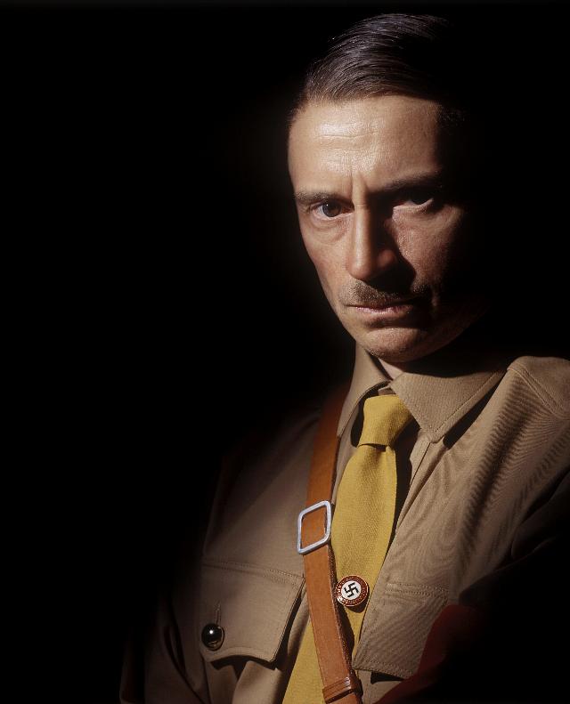 Hitler: The Rise of Evil - Promo - Robert Carlyle