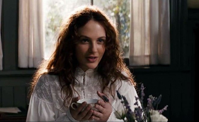 Winter's Tale - Photos - Jessica Brown Findlay