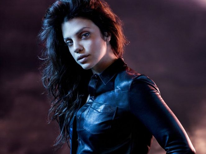 Graceland - Promo - Vanessa Ferlito