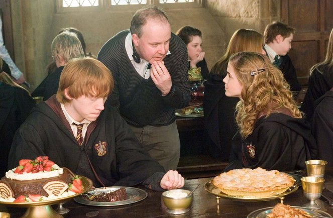 Harry Potter és a Főnix rendje - Forgatási fotók - Rupert Grint, David Yates, Emma Watson