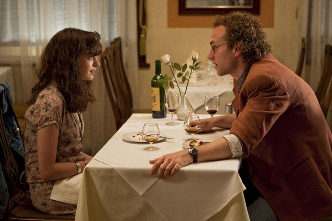 Um Dia - Do filme - Anne Hathaway, Rafe Spall