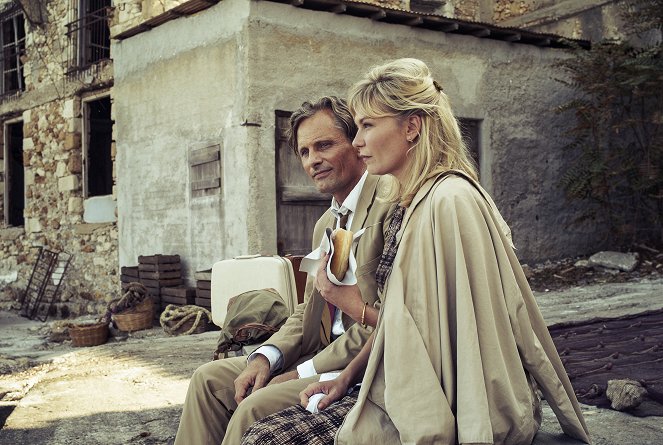 Smrt v labyrintu - Z filmu - Viggo Mortensen, Kirsten Dunst