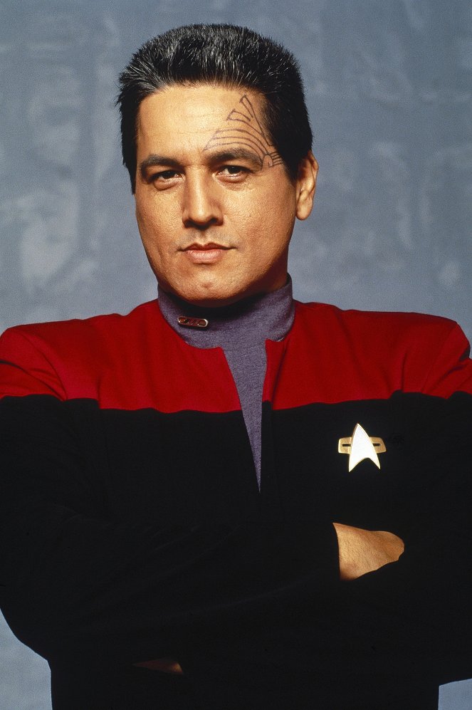 Star Trek: Voyager - Season 1 - Promóció fotók - Robert Beltran