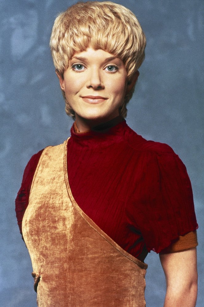 Star Trek: Voyager - Season 1 - Promo - Jennifer Lien