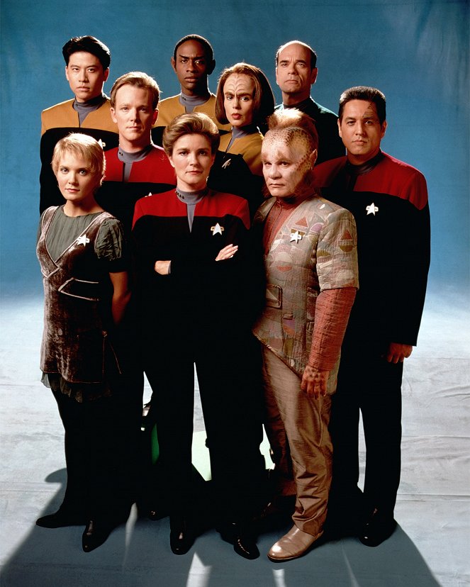Star Trek: Voyager - Season 2 - Promóció fotók - Jennifer Lien, Garrett Wang, Robert Duncan McNeill, Kate Mulgrew, Tim Russ, Roxann Dawson, Ethan Phillips, Robert Picardo, Robert Beltran