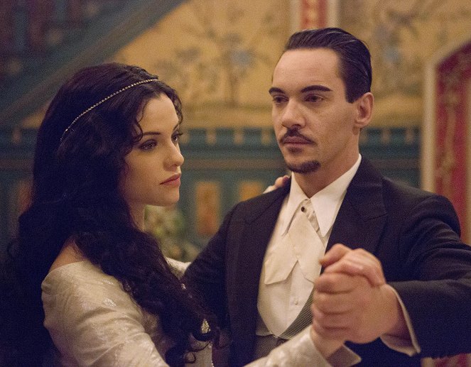 Dracula - Tanz mit dem Teufel - Filmfotos - Jessica De Gouw, Jonathan Rhys Meyers