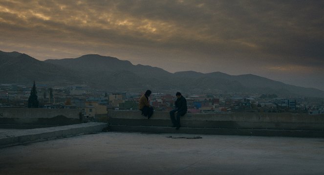 Bîranînên li ser kevirî - De la película