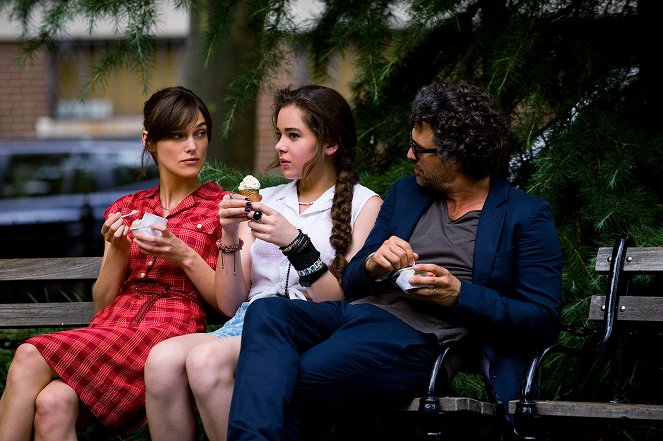 Can A Song Save Your Life? - Filmfotos - Keira Knightley, Hailee Steinfeld, Mark Ruffalo