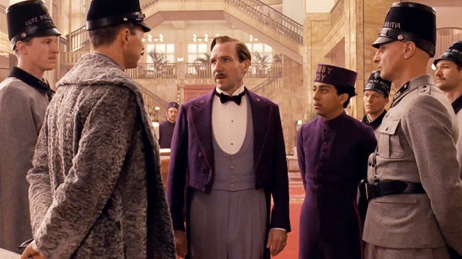 El gran hotel Budapest - De la película - Ralph Fiennes, Tony Revolori