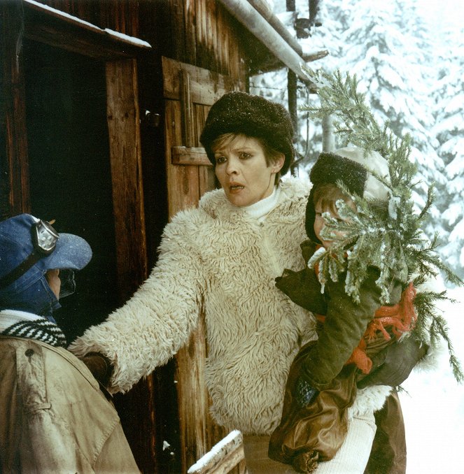 Mit dir gefällt mir die Welt - Schneemänner mit Herz - Filmfotos - Jana Šulcová, Lukáš Pelánek