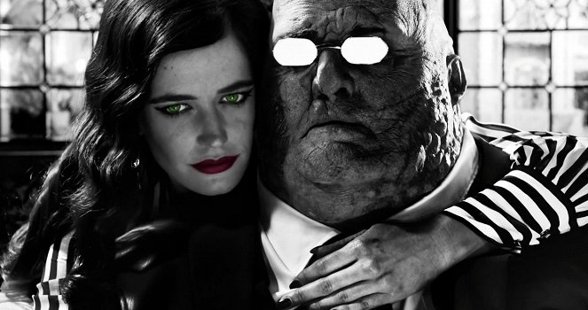 Sin City: Damulka warta grzechu - Z filmu - Eva Green, Stacy Keach