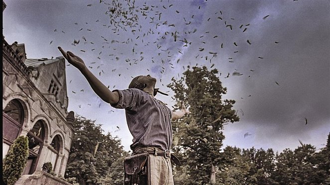 Up! Up! To the Sky - Filmfotos - Max Riemelt