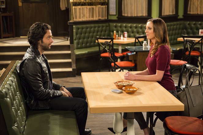 Undateable - Season 1 - The Switch - De la película - Chris D'Elia, Eva Amurri Martino