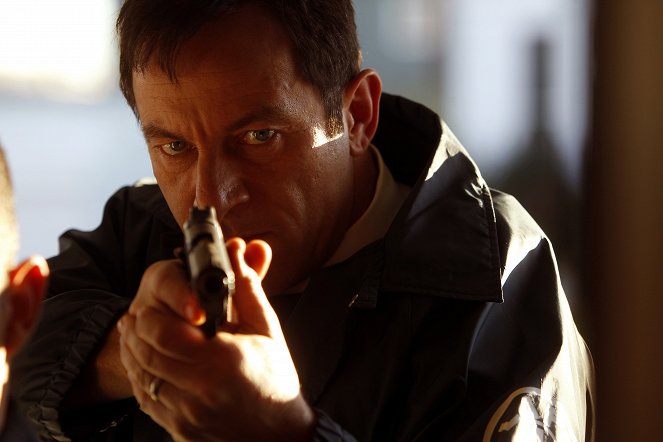 Procitnutí - Say Hello to My Little Friend - Z filmu - Jason Isaacs