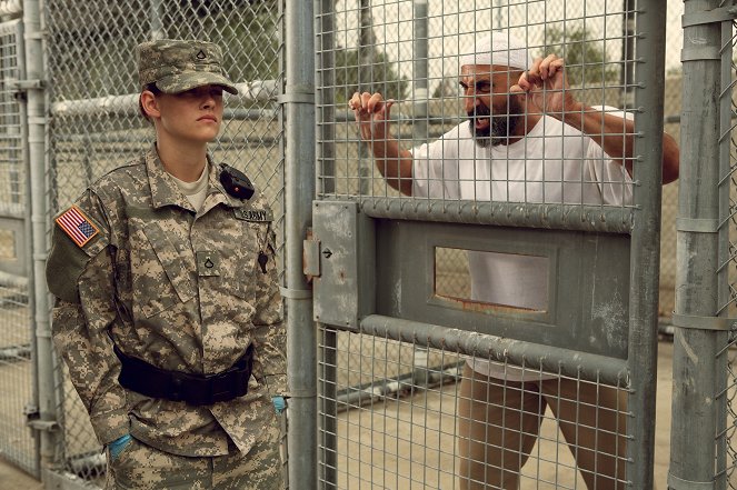 Atrapada en Guantanamo - De la película - Kristen Stewart, Marco Khan