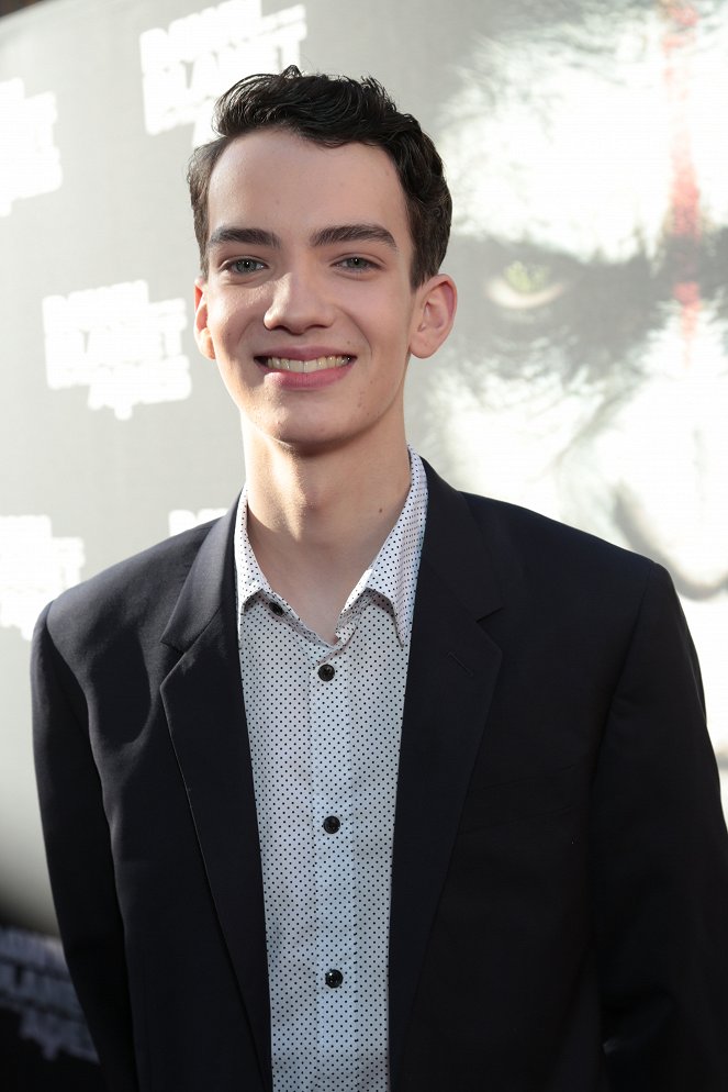 Dawn of the Planet of the Apes - Events - Kodi Smit-McPhee