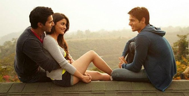 Student of the Year - Film - Varun Dhawan, Alia Bhatt, Sidharth Malhotra