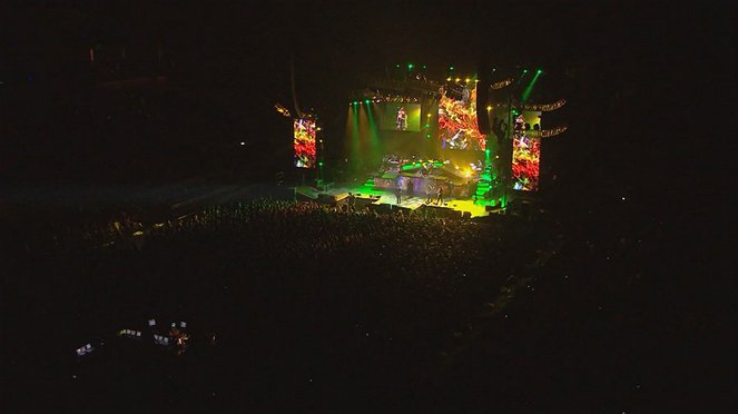 Guns N' Roses Live in London 2012 - Z filmu