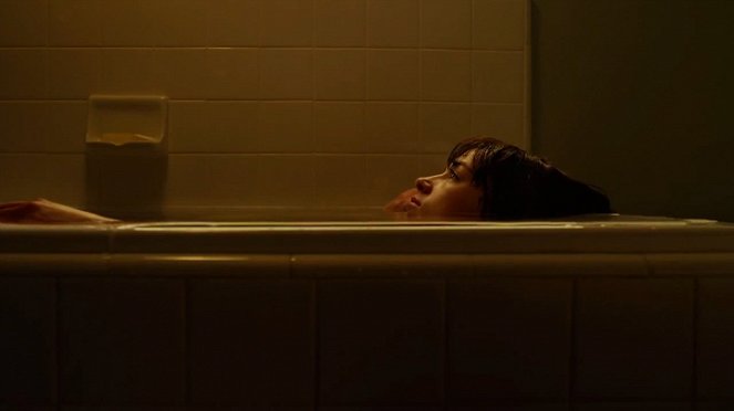 Crush - Van film - Crystal Reed