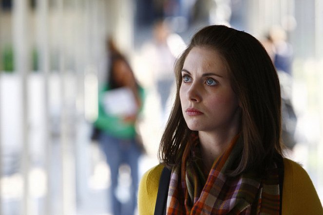 Community - Football, Feminism and You - Photos - Alison Brie
