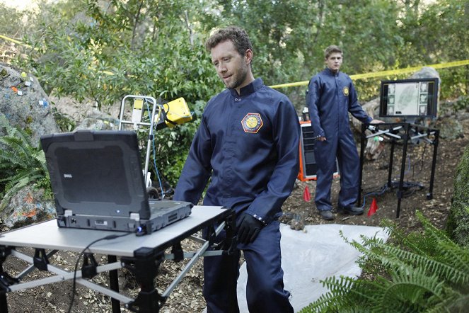 Bones - Die Knochenjägerin - Season 7 - Letzte Erinnerungen in einem flachen Grab - Filmfotos - T.J. Thyne