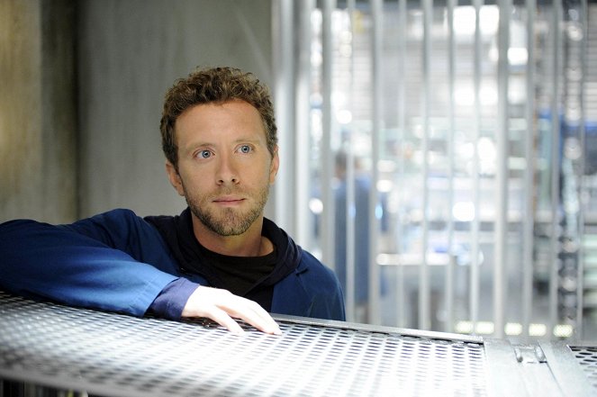 Bones - Season 7 - The Hot Dog in the Competition - Photos - T.J. Thyne
