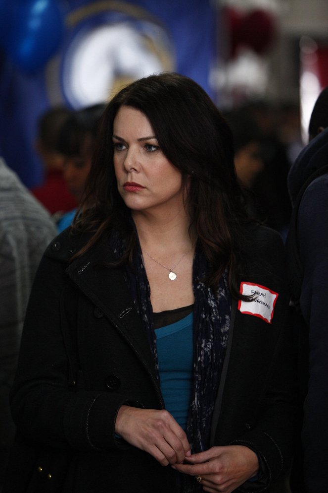 Parenthood - Season 1 - The Situation - Photos - Lauren Graham