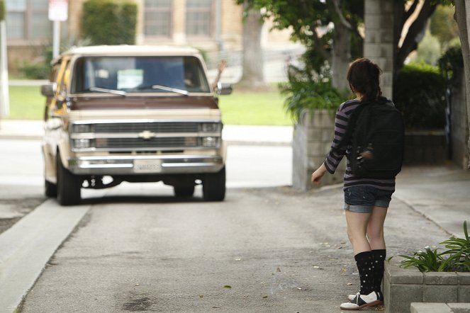 Parenthood - Season 1 - What's Goin' on Down There? - Photos