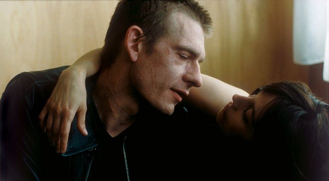 Prawdziwa miłość - Z filmu - Guillaume Depardieu, Florence Loiret Caille