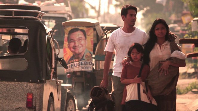 Metro Manila - Van film - Jake Macapagal, Erin Panlilio, Althea Vega