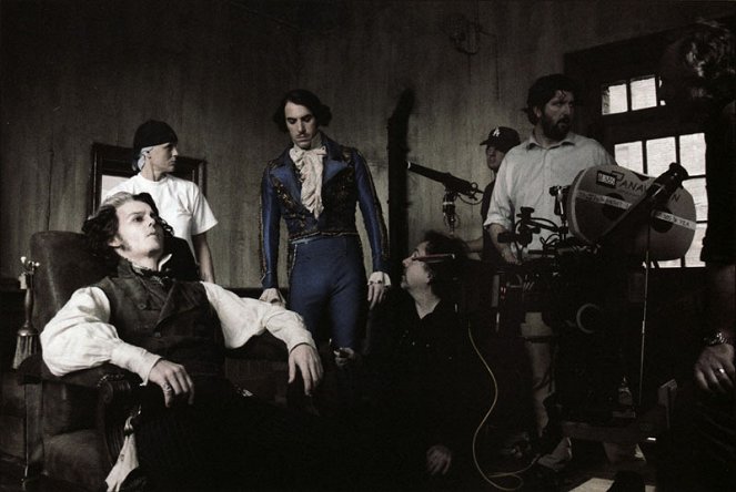 Sweeney Todd - A Fleet Street démoni borbélya - Forgatási fotók - Johnny Depp, Sacha Baron Cohen, Tim Burton